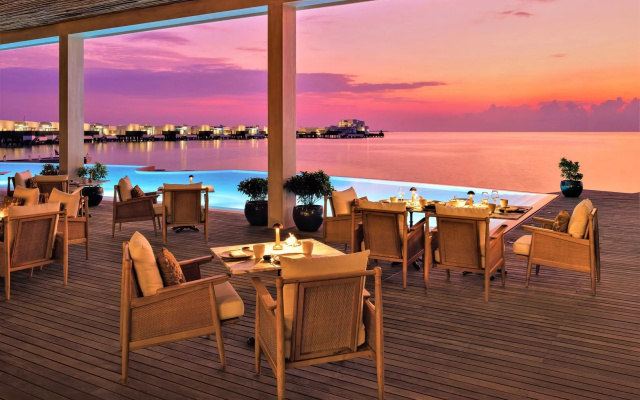 Jumeirah Olhahali Island