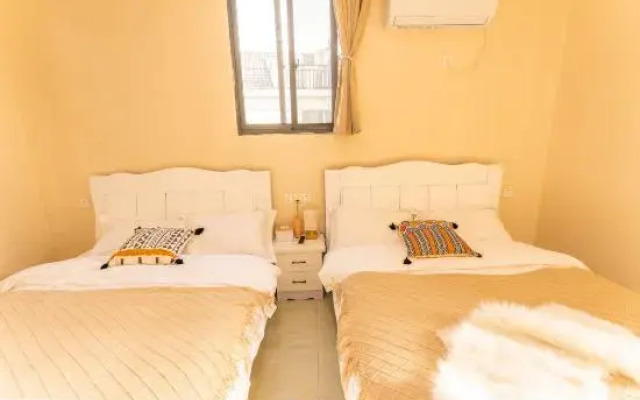 Feiwu Homestay (Mulan Grassland Branch)