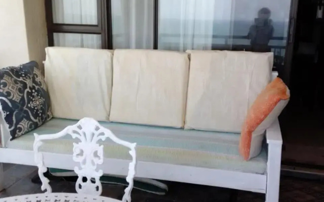 norizana's apartment