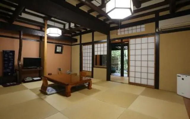 Ryokan Momijiya Annex
