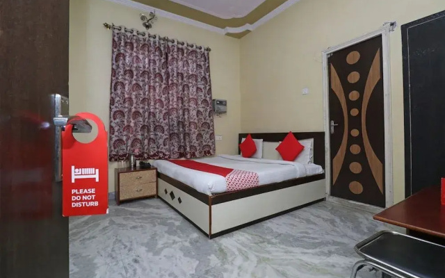 Hotel Taj Palace By OYO Rooms