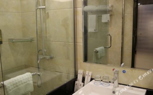 Elong R.YUN Hotel (Jinan Shanghe Fumin Road)