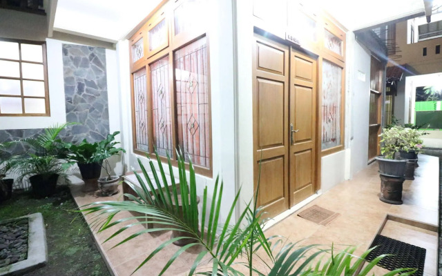 NIDA Rooms Merpati Smabi Sari Temple