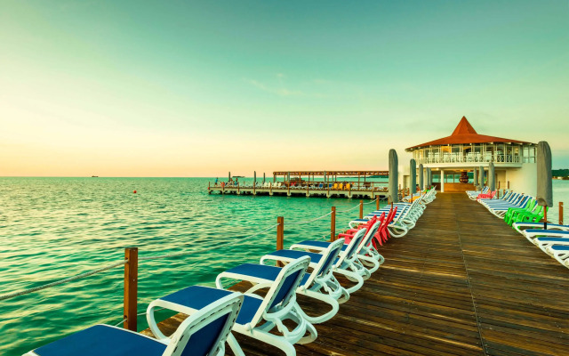 Decameron Aquarium - All Inclusive