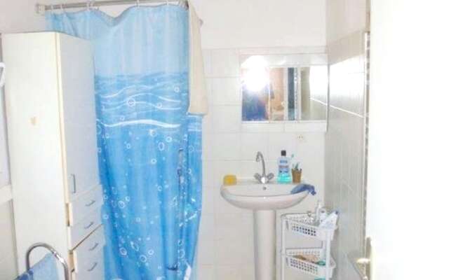 House With 4 Bedrooms in Saint-félix-de-reillac-et-mortemart, With Poo