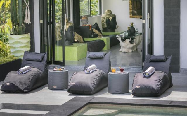 Zebra Villa by Nagisa Bali