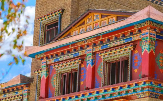The 5th Meteorite Grace Hotel