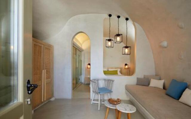 Rhenia's Suites