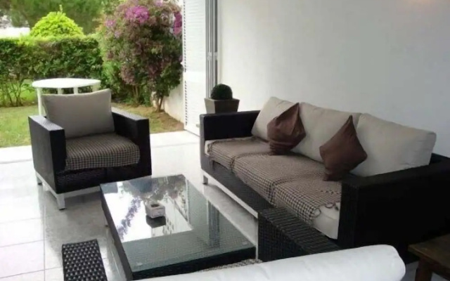 Apartamento Politur F-4