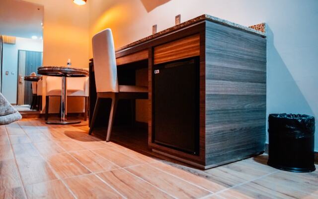 Kavia Meoqui Hotel & Suites