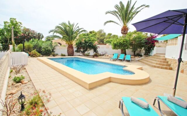 Paula-3 - holiday home with private swimming pool in Moraira