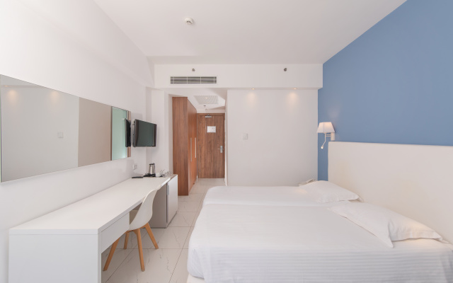 Belair Beach Hotel
