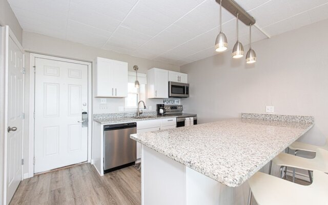 Island 155 3 Bedroom Condo