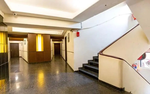 Sukh Hotel, Juhu