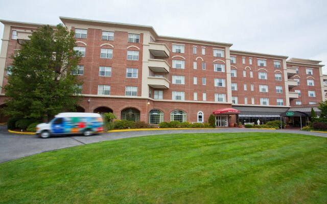 Hampton Inn & Suites Stamford