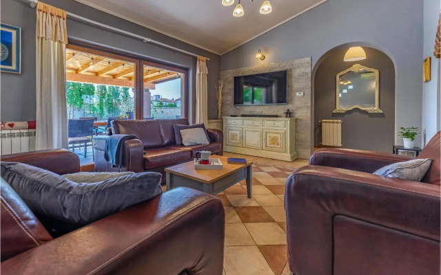 Holiday home Biskupija bb Cr