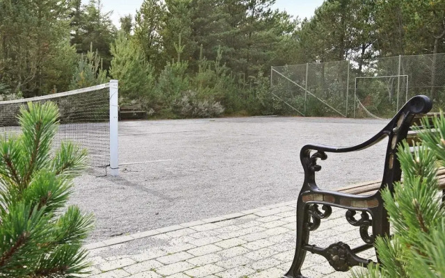 8 Person Holiday Home in Blavand