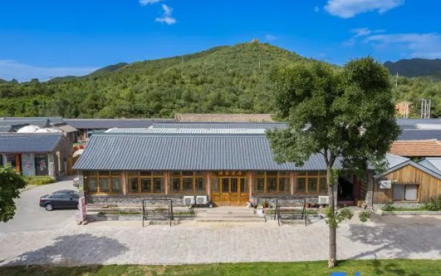 Badaling Great Wall Building Yizhu Bed and Breakfas