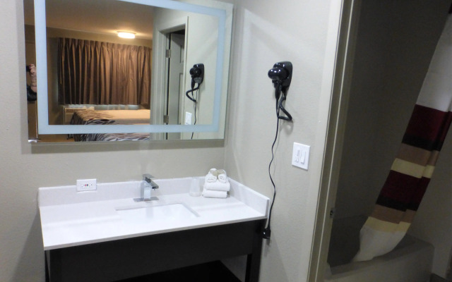 Red Roof Inn Redding