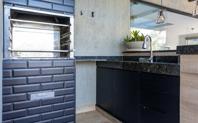 Casa Linda em Itaipava, 4 suítes, sauna, A/C