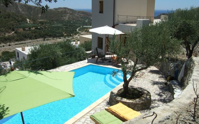 Luxurious Villa in Crete With Swimming Pool