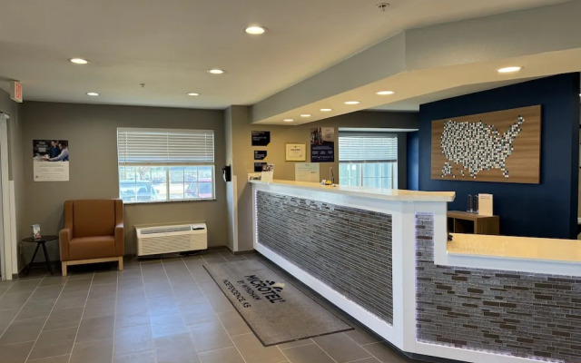 Microtel Inn & Suites by Wyndham Independence
