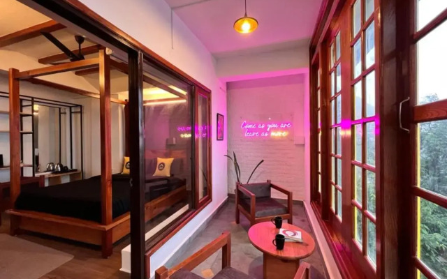The Hosteller Mussoorie, Mall Road