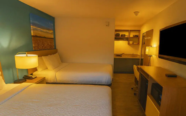 Days Inn by Wyndham Rock Springs