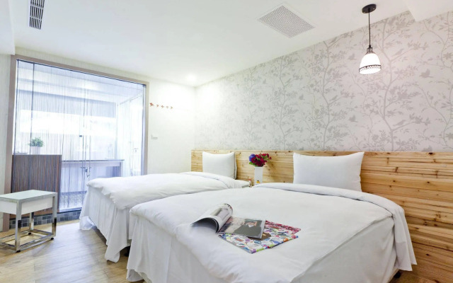 The Longstay Hotel