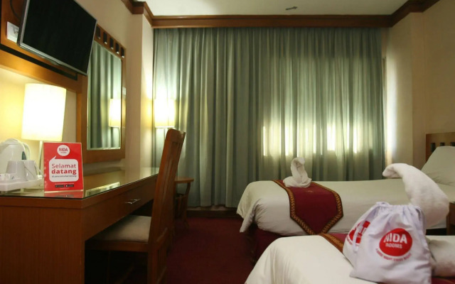 NIDA Rooms Ahmad Yani Cempaka