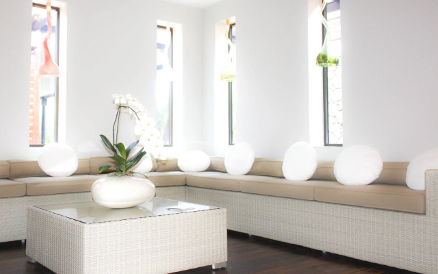 Palm Hotel and Spa