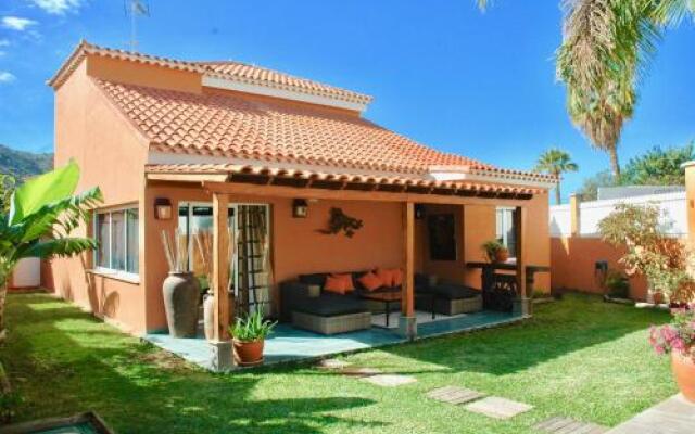 Villa Tauro Country Club