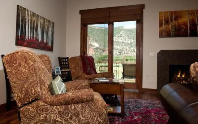 Crimson Cliffs Unit 5