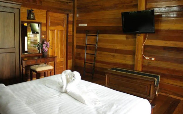 Thai Villa Resort