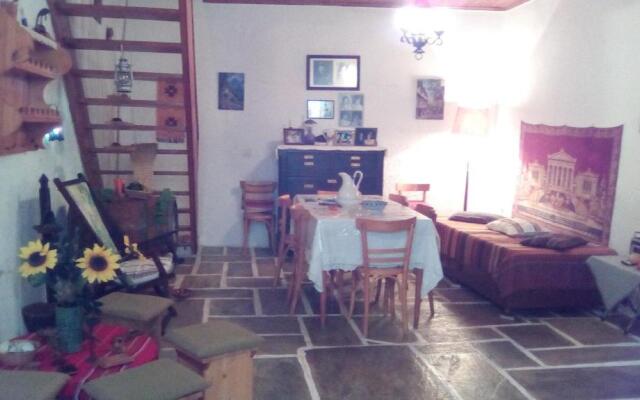 Traditional house in Argyrades