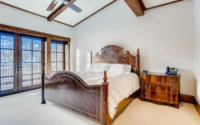 1-#42 4BD One Willow Bridge Road