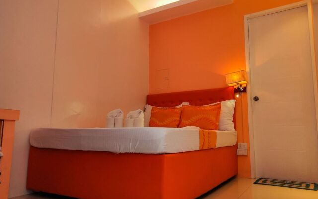 Laule'a Hostel