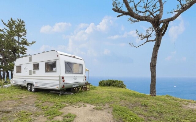 Gangneung Guytack Pension