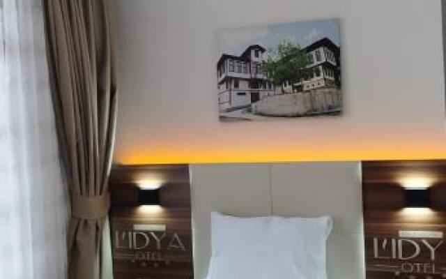 Lidya Otel