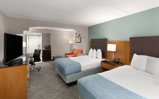 Wingate by Wyndham Greensboro/Coliseum