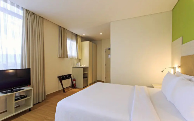 ZEN Rooms Hamersons Cebu