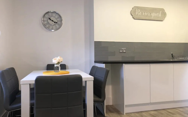 The Central Suite Sasco Apartments