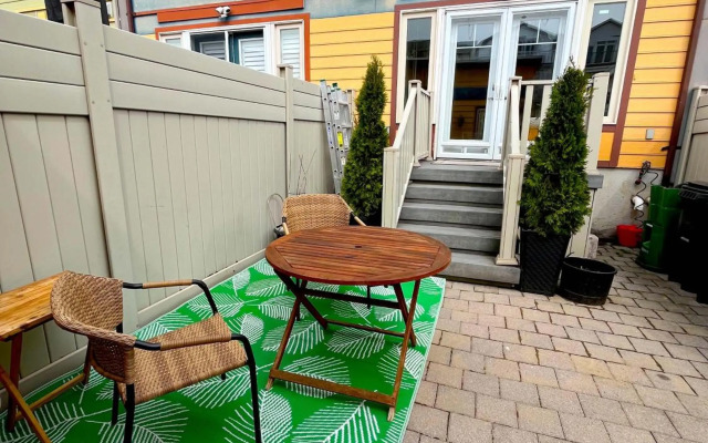 Stunning Studio in the Beaches