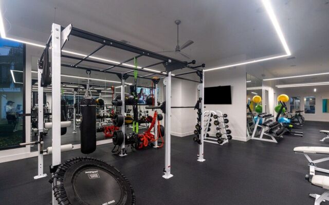 Landing Tampa Westshore