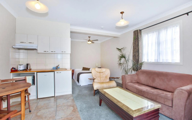 Warkworth Lodge