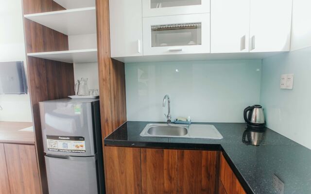 Royal Lion Hotel and Apartment