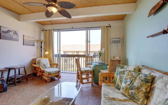 Kailua-kona Condo: Steps to Beach & Downtown!