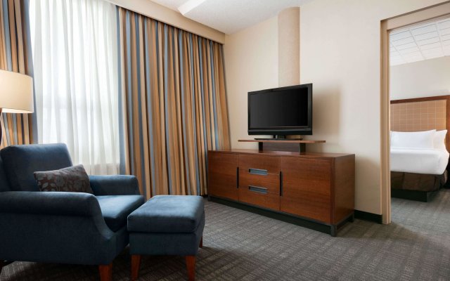 Travelodge By Wyndham Conference Centre & Suites Whitecourt