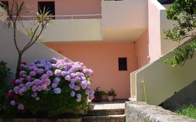 Penelope Suites