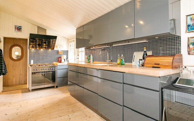 6 Person Holiday Home in Jerup